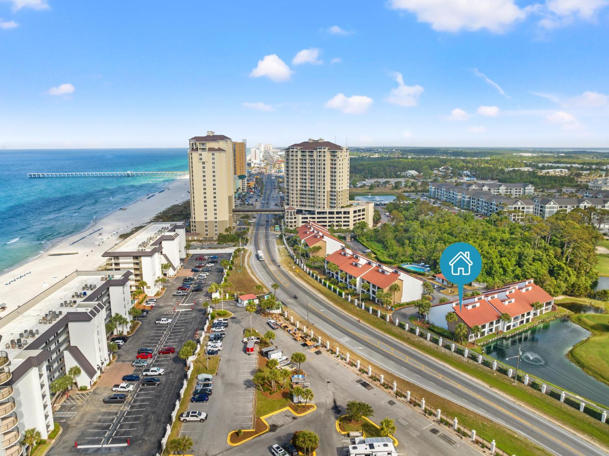 One Round! 3br 3ba Sleeps 10! 11 Pools! Golf Courses! Tennis Courts! Holiday home Panama City Beach